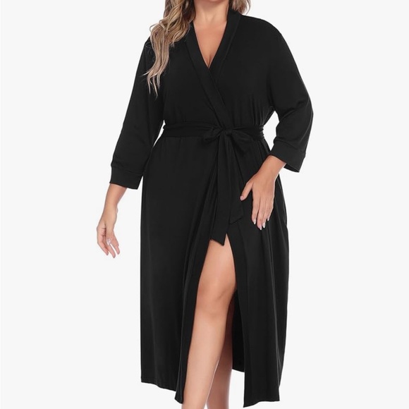 Plus size Balck Robe - Picture 5 of 8